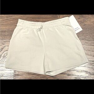 Lululemon Athletica Women's softstream Cream Athletic Shorts. Set available